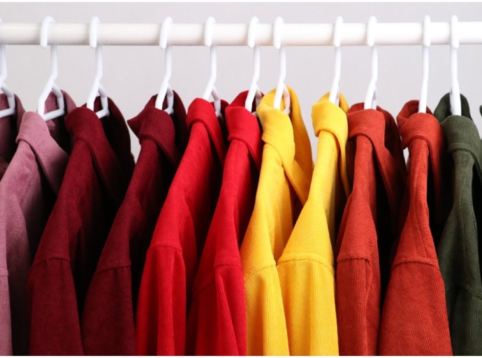 ShirtsDisplay